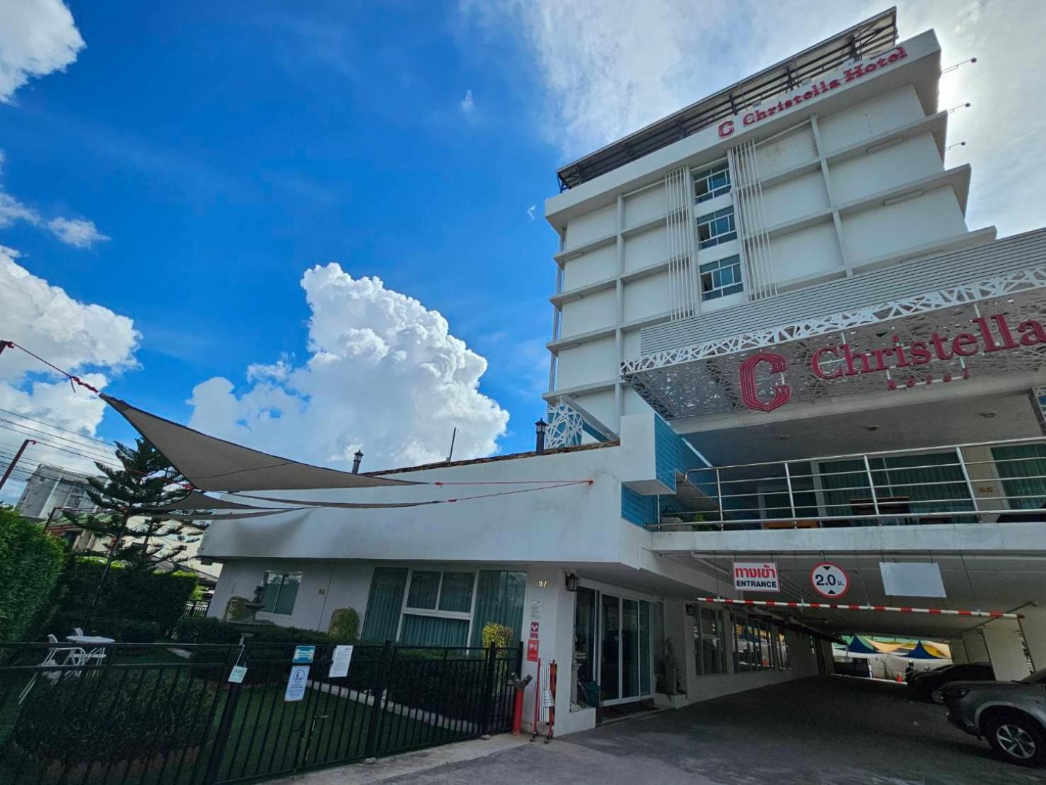 Christella Hotel Laemchabang Si Racha Esterno foto